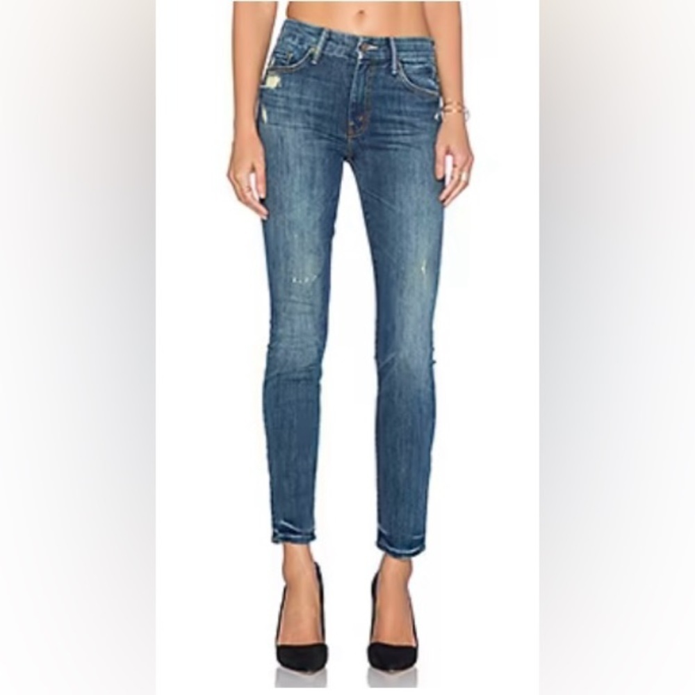 MOTHER High Waisted Looker Jeans in Color Rough It Up Size 29​​​​